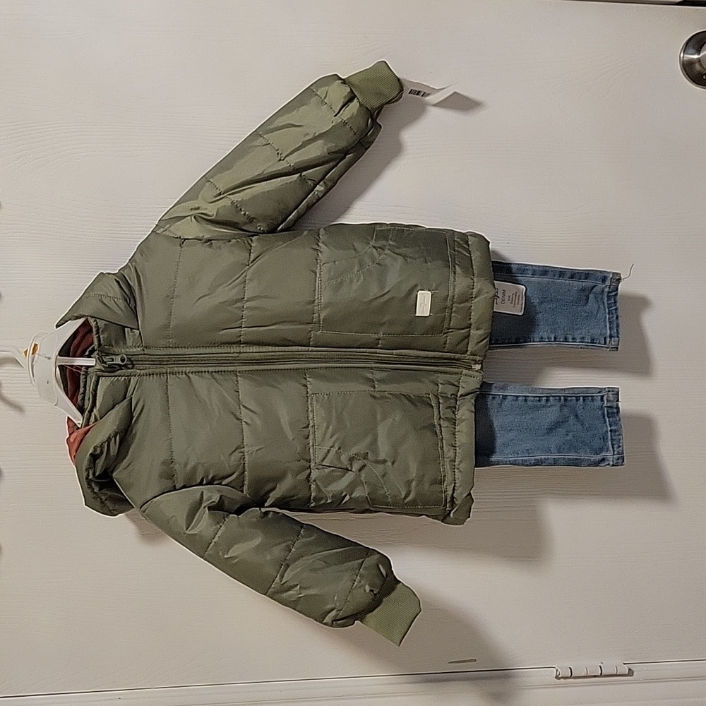 New With Tag Girls 3 Piece Set Jacket Top Jeans Sage Green Size 3T Long Sleeved - Picture 2 of 10